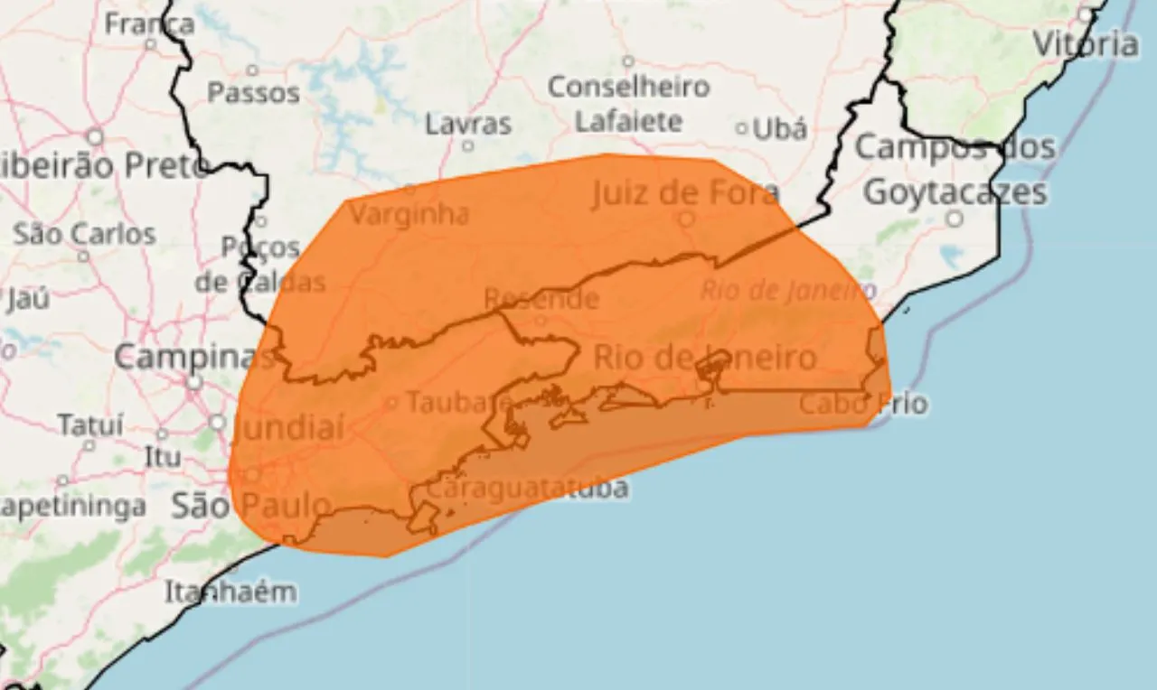 O mapa mostra as áreas em alerta para chuva intensa